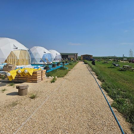 Mar A Lago Glamping23 Douazeci si Trei August Ngoại thất bức ảnh