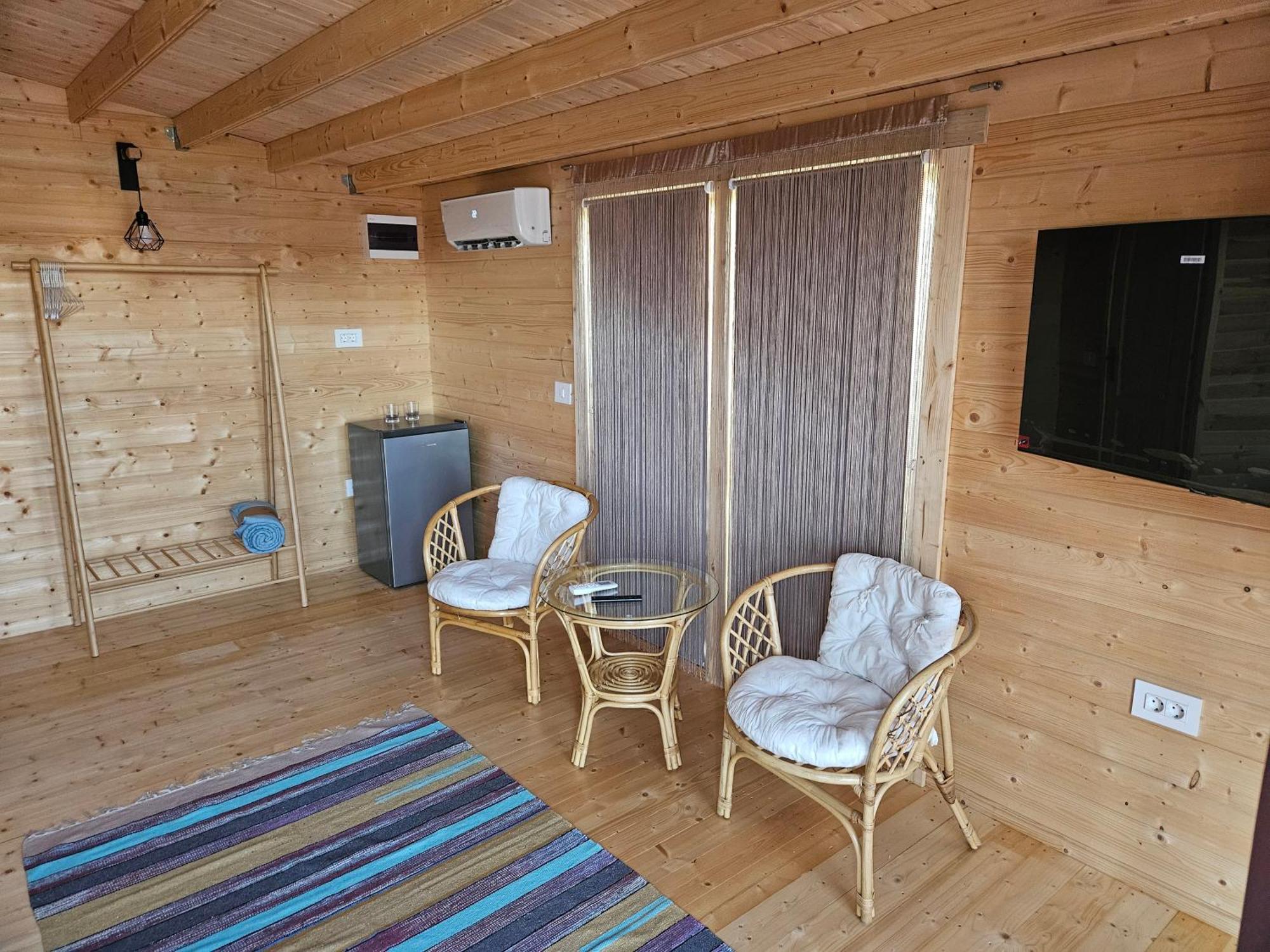 Mar A Lago Glamping23 Douazeci si Trei August Ngoại thất bức ảnh