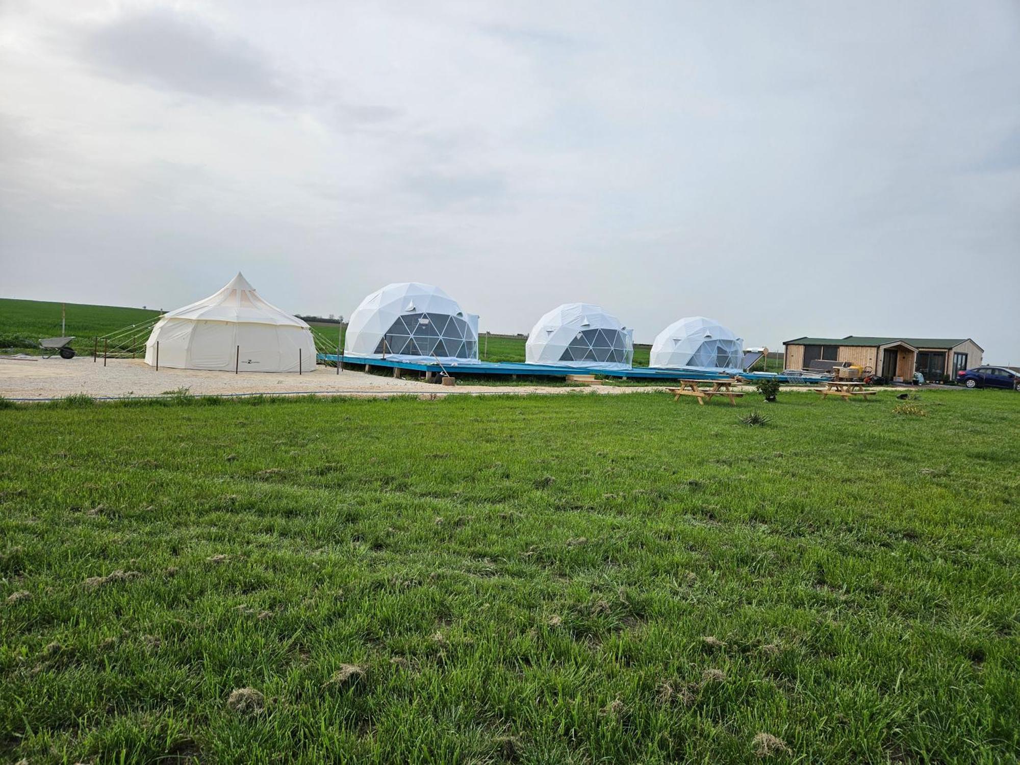 Mar A Lago Glamping23 Douazeci si Trei August Ngoại thất bức ảnh